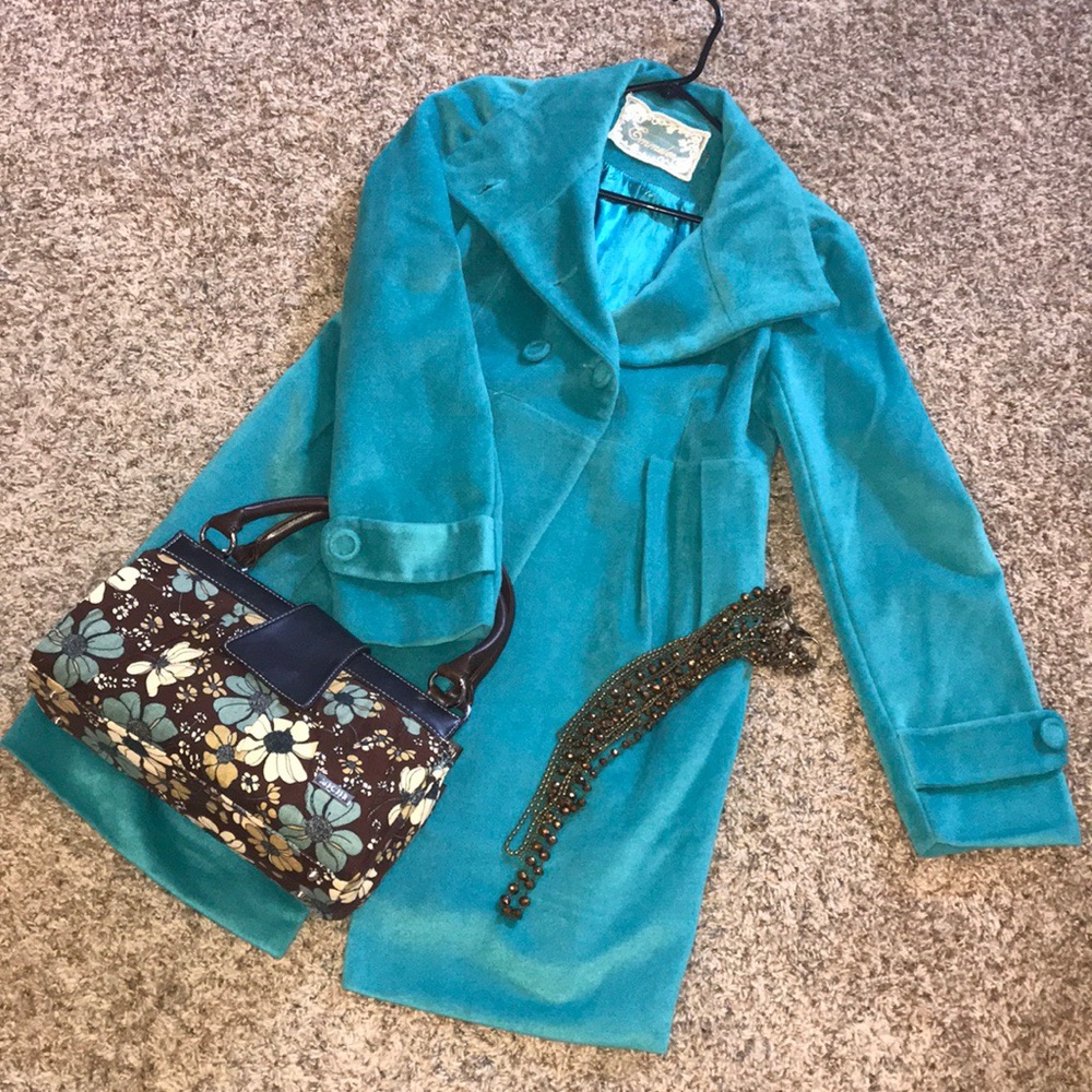 🛍🦋 Beautiful Emmelee Coat